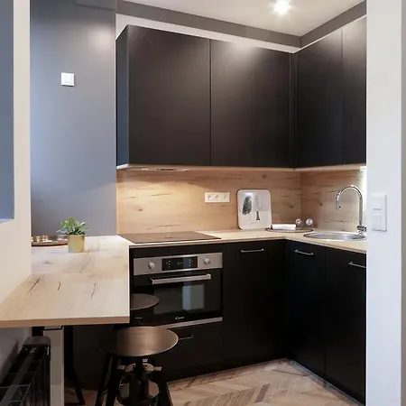 Cote Ouest Aix Les Bains 아파트호텔 4*